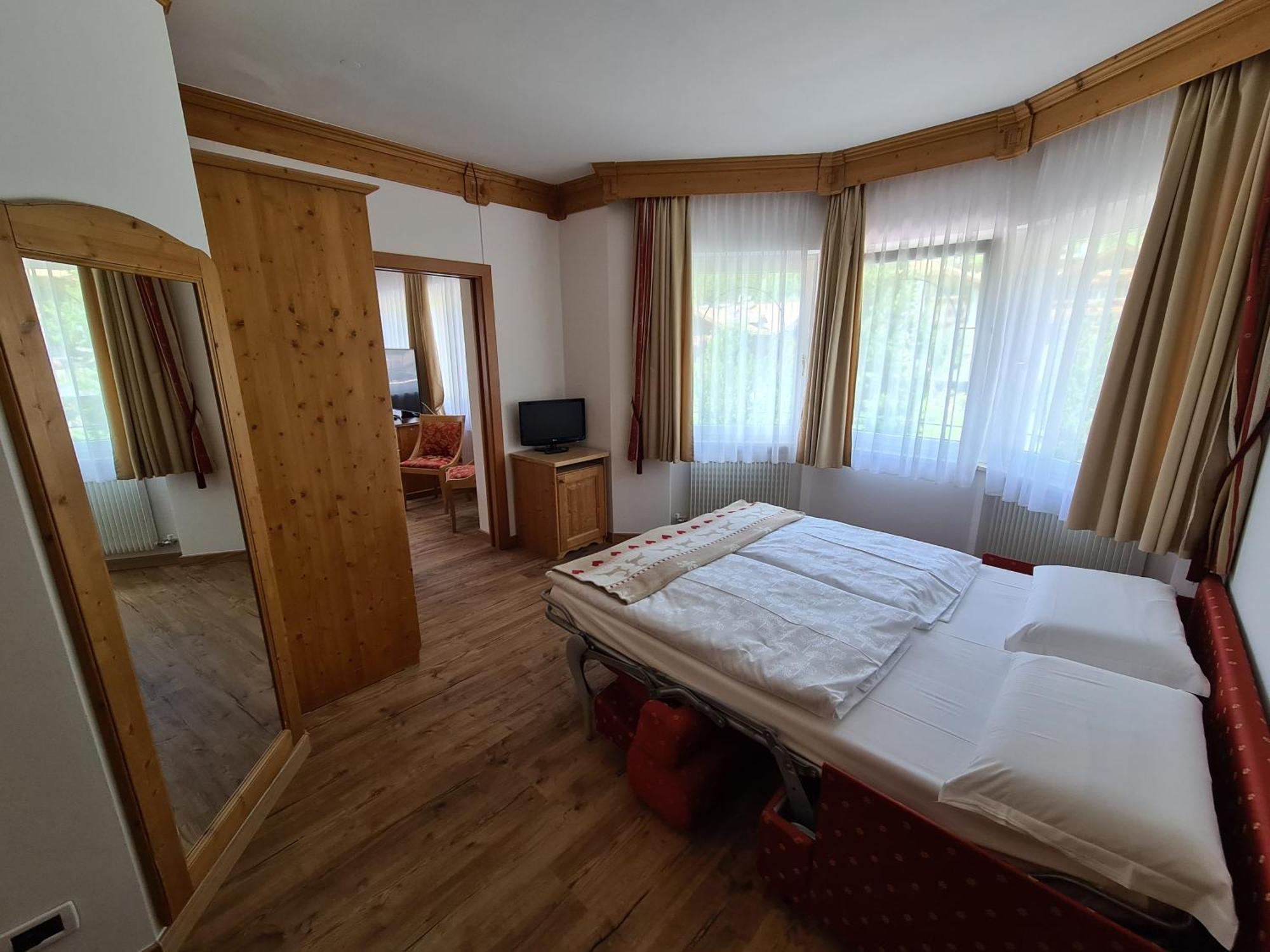 Alpenhotel Panorama カンピテッロ・ディ・ファッサ エクステリア 写真